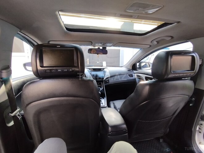 Hyundai Elantra 2013, 236,000 km - 1.6 л - Bakı