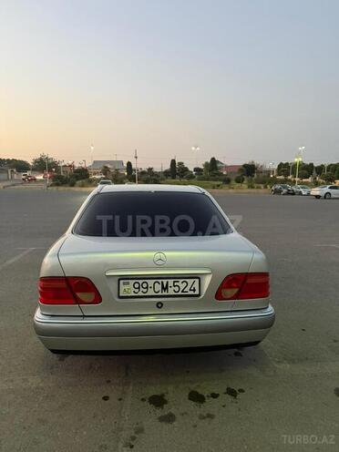 Mercedes E 240 1999, 252,000 km - 2.4 l - Bərdə