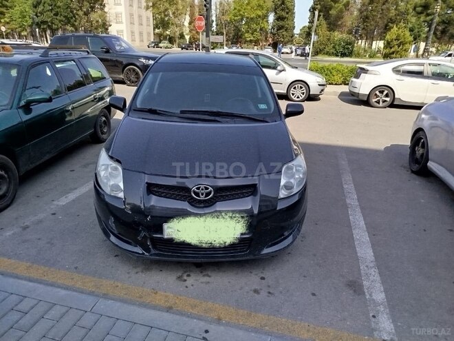 Toyota Auris 2008, 350,000 km - 1.4 л - Sumqayıt