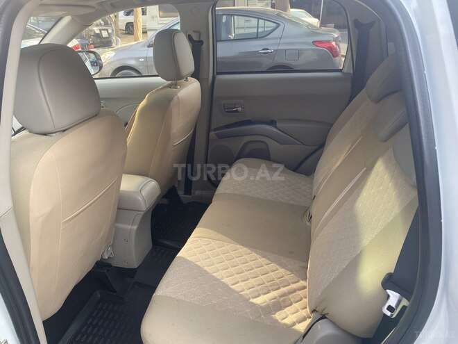 Mitsubishi Outlander 2010, 175,000 km - 3.0 l - Bakı