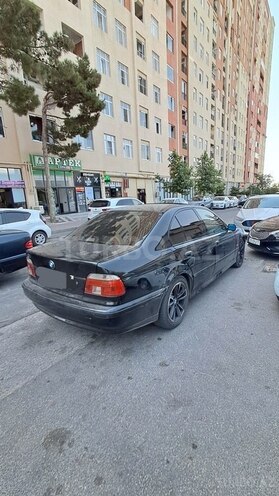 BMW 528 1997, 359,656 km - 2.8 l - Bakı