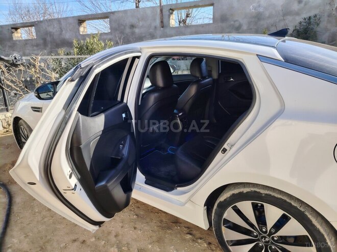 Kia K5 2012, 130,658 km - 2.0 l - Qazax
