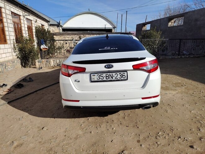 Kia K5 2012, 130,658 km - 2.0 l - Qazax