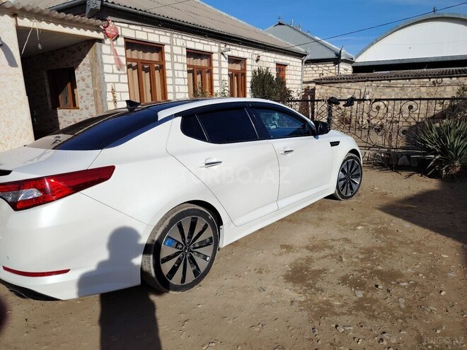 Kia K5 2012, 130,658 km - 2.0 l - Qazax