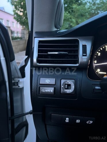 Lexus LX 570 2013, 96,000 km - 5.7 l - Bakı