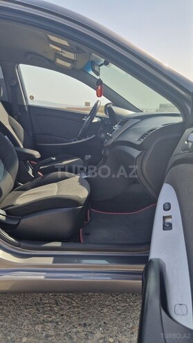 Hyundai Accent 2013, 147,816 km - 1.6 l - Bakı