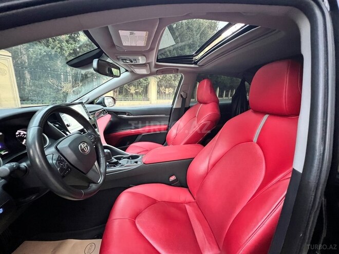 Toyota Camry 2021, 140,000 km - 2.5 л - Bakı