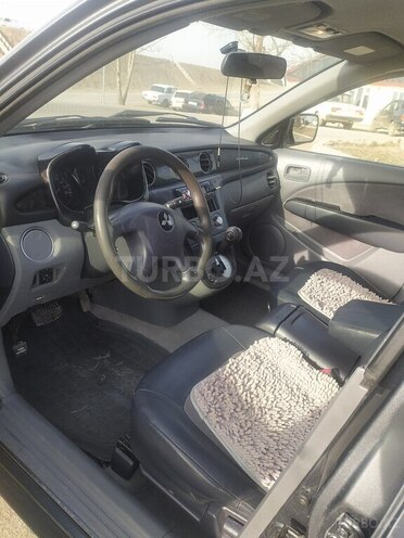 Mitsubishi Airtrek 2001, 383,300 km - 2.4 l - Şəmkir
