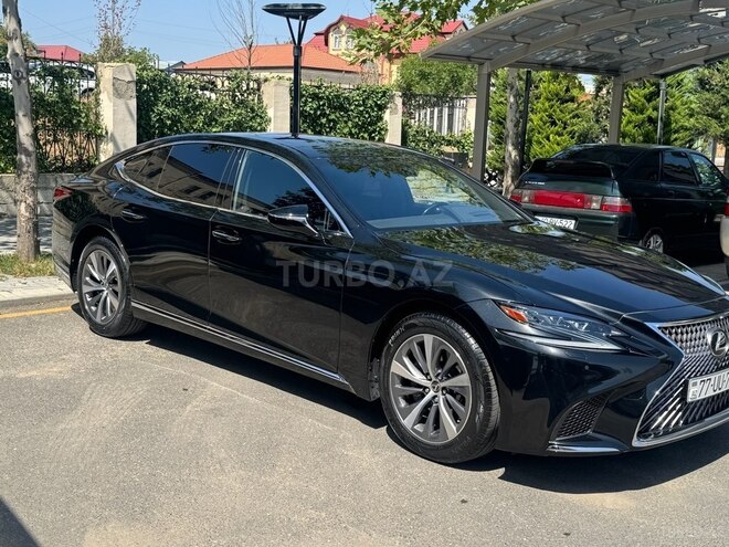 Lexus LS 350 2018, 179,000 km - 3.5 л - Quba