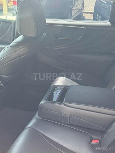 Lexus LS 350 2018, 179,000 km - 3.5 л - Quba