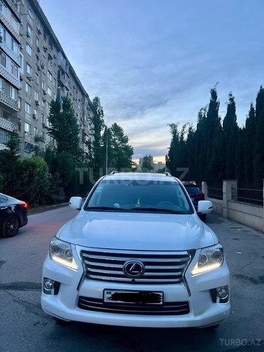 Lexus LX 570 2013, 96,000 km - 5.7 l - Bakı