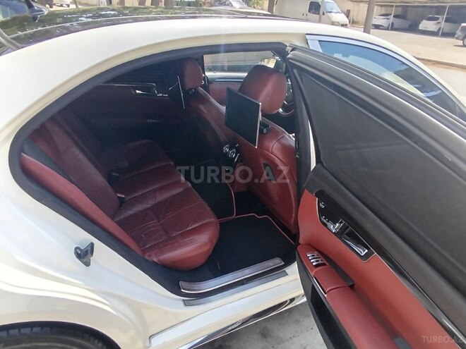 Mercedes S 500 2006, 261,500 km - 5.5 л - Bakı