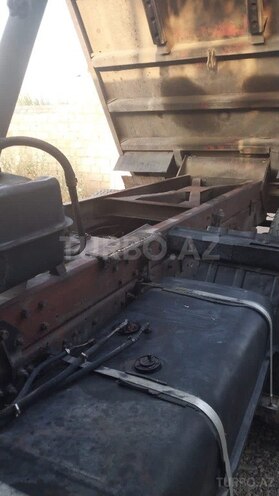 KamAz 55111 1987, 300,000 km - 11.0 l - Tərtər