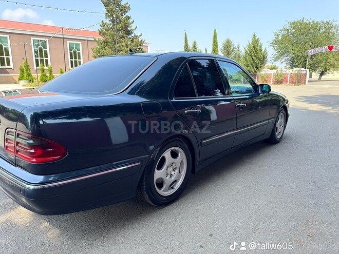 Mercedes E 270 2000, 300,000 km - 2.7 l - Masallı
