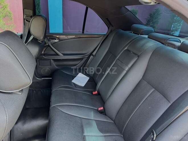 Mercedes E 270 2000, 300,000 km - 2.7 l - Masallı