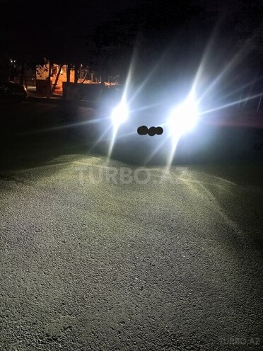 Toyota Corolla 2006, 270,000 km - 1.4 l - Sumqayıt