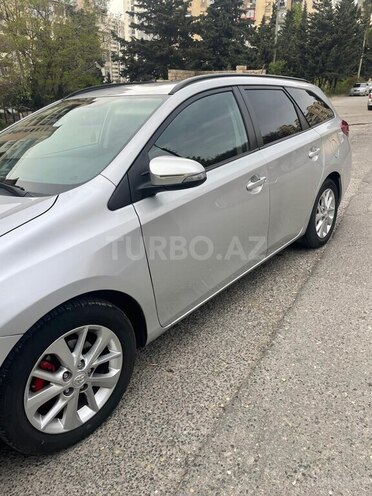 Toyota Corolla 2013, 235,000 km - 1.4 l - Bakı