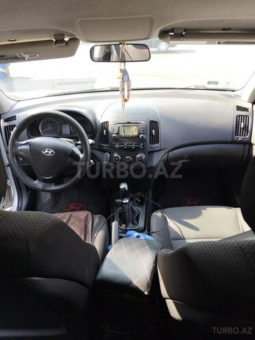 Hyundai i30 2010, 400,080 km - 1.4 л - Bakı
