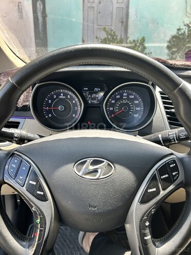 Hyundai Elantra 2014, 170,000 km - 1.8 l - Bakı