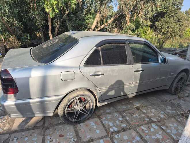Mercedes C 220 1995, 465,000 km - 2.2 l - Bakı