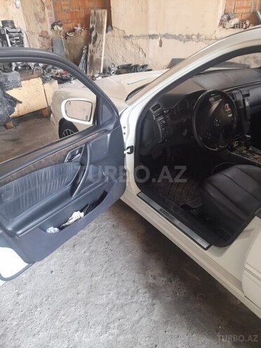 Mercedes E 430 2000, 250,000 km - 4.3 l - Gəncə