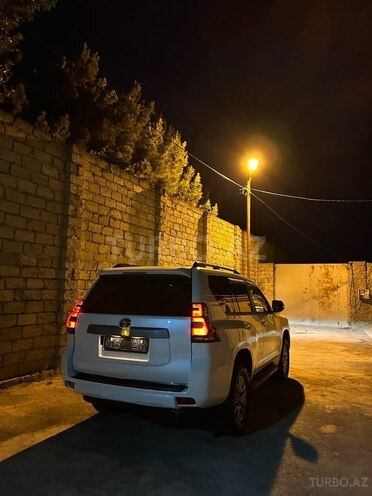 Toyota Land Cruiser Prado 2018, 180,000 km - 2.7 l - Bakı