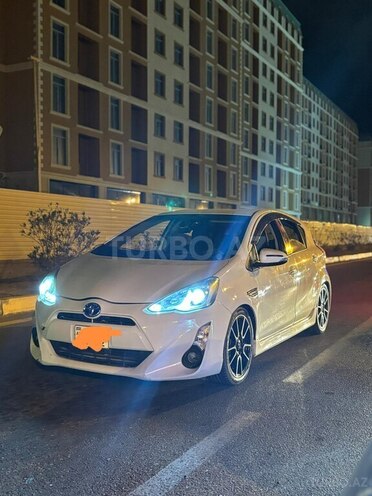 Toyota Aqua 2016, 130,000 km - 1.5 l - Sumqayıt