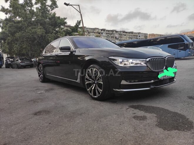 BMW 750 2016, 117,250 km - 4.4 l - Bakı