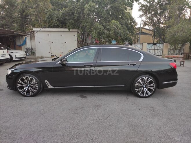 BMW 750 2016, 117,250 km - 4.4 l - Bakı
