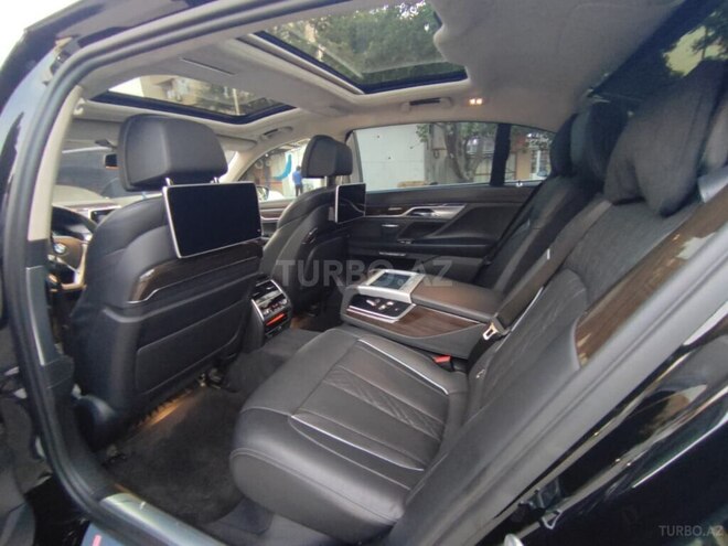BMW 750 2016, 117,250 km - 4.4 l - Bakı