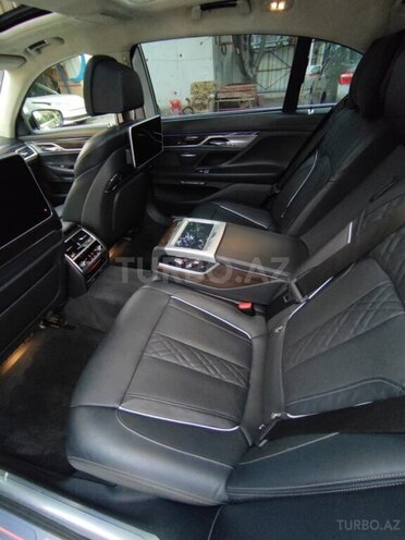 BMW 750 2016, 117,250 km - 4.4 l - Bakı