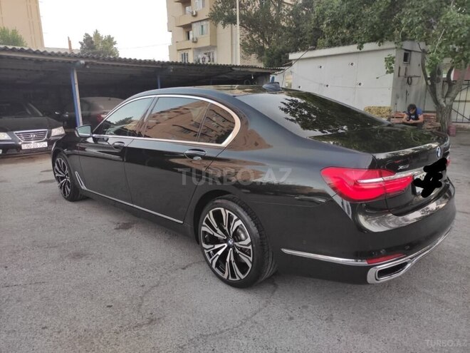 BMW 750 2016, 117,250 km - 4.4 l - Bakı