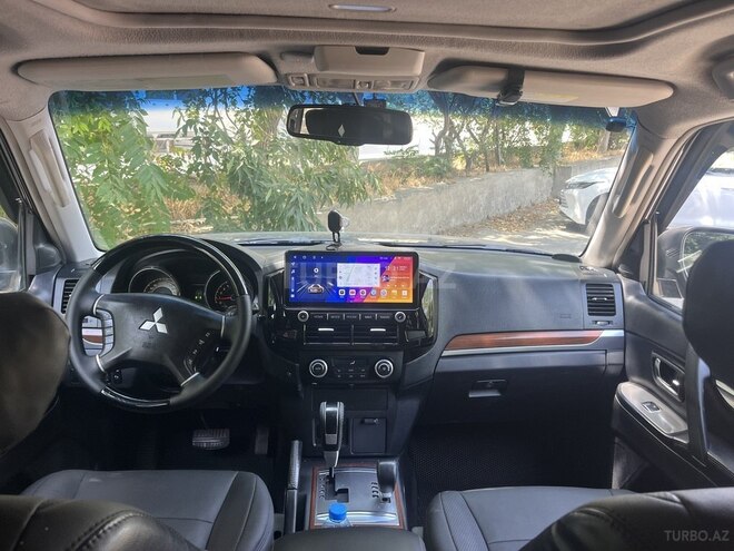 Mitsubishi Pajero 2007, 204,000 km - 3.0 л - Bakı
