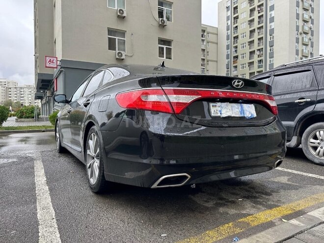 Hyundai Grandeur 2015, 204,000 km - 2.2 л - Bakı