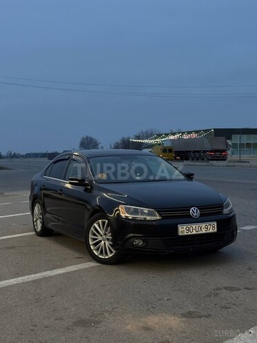 Volkswagen Jetta 2010, 289,682 km - 2.5 l - Sumqayıt