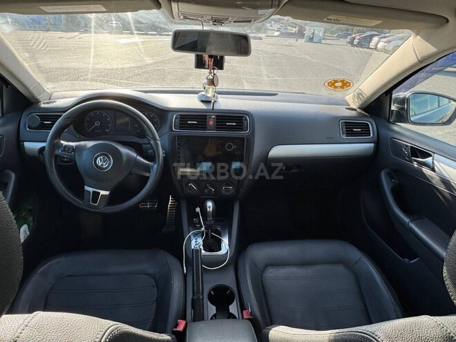 Volkswagen Jetta 2010, 289,682 km - 2.5 l - Sumqayıt