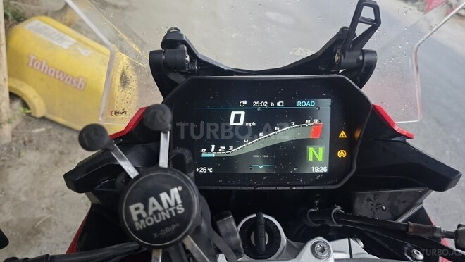 BMW  2020, 11,370 km - 0.9 l - Bakı