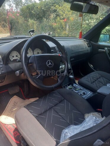 Mercedes C 240 1998, 327,227 km - 2.4 л - Biləsuvar