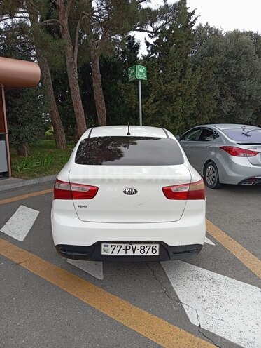 Kia Rio 2014, 300,000 km - 1.6 л - Bakı
