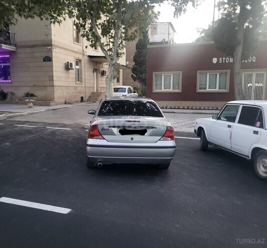 Ford Focus 2004, 185,400 km - 1.6 l - Gəncə