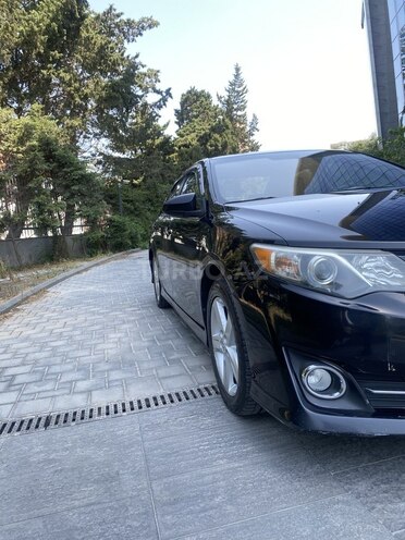 Toyota Camry 2014, 298,586 km - 2.5 л - Bakı