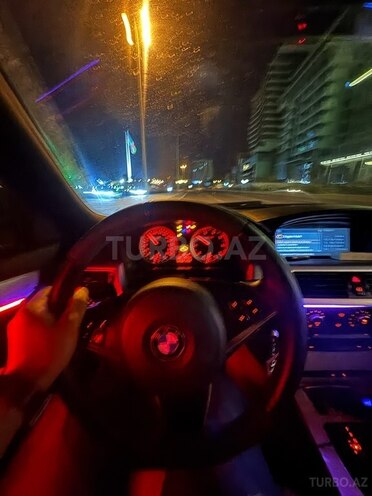 BMW 525 2004, 380,000 km - 2.5 l - Bakı