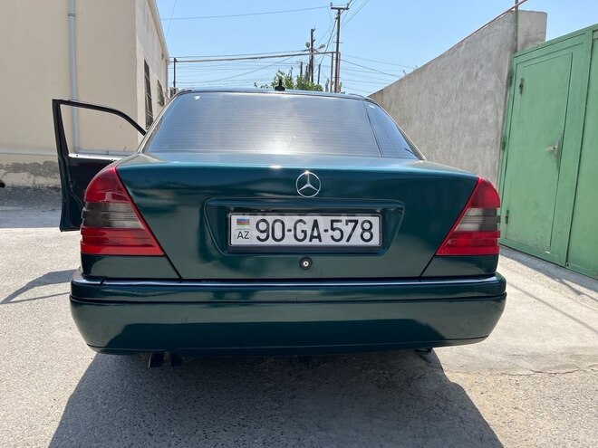 Mercedes C 220 1995, 715,000 km - 2.2 l - Bakı