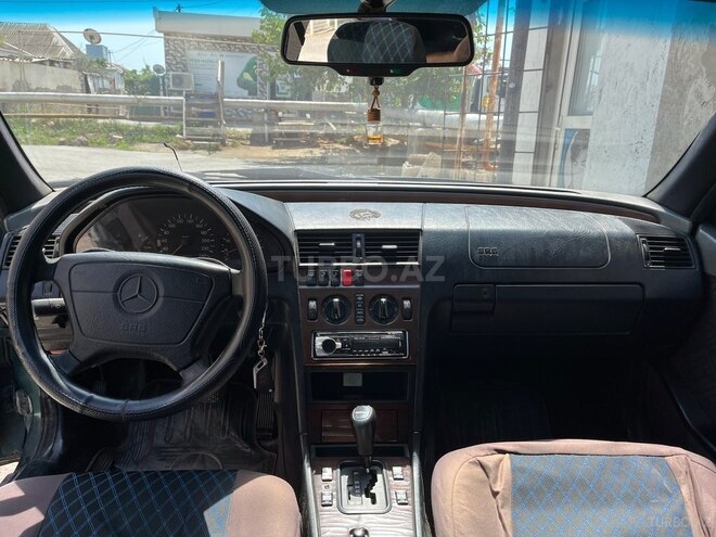 Mercedes C 220 1995, 715,000 km - 2.2 l - Bakı