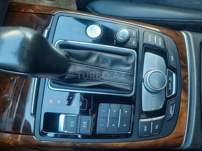 Audi A6 2015, 140,000 km - 2.0 l - Bakı