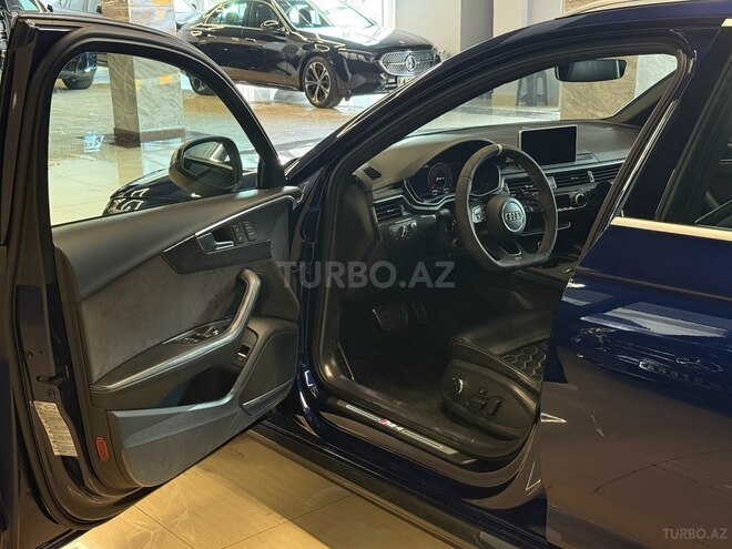Audi RS4 2017, 94,860 km - 2.9 л - Bakı