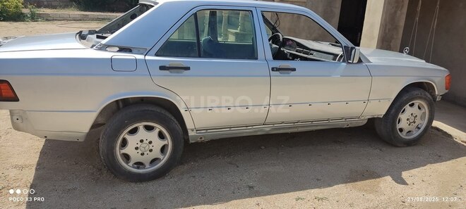 Mercedes 190 1991, 310,859 km - 2.0 l - Bakı