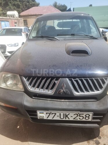 Mitsubishi L200 2005, 150,000 km - 2.5 l - Bakı
