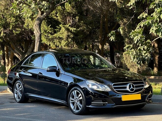 Mercedes E 200 2015, 215,034 km - 2.1 l - Bakı