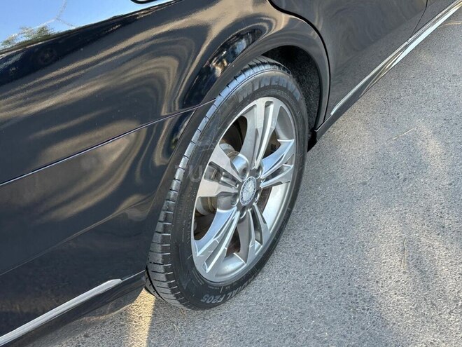 Mercedes E 200 2015, 215,034 km - 2.1 l - Bakı